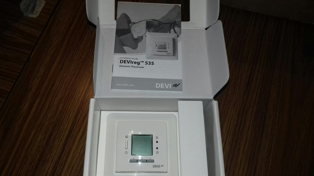 Devireg 535 Programmable Thermostat